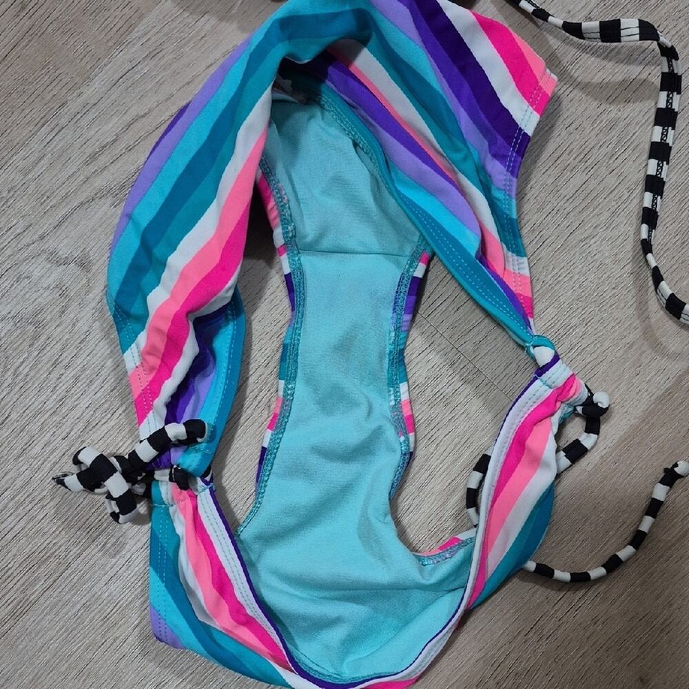 Striped Multicolor Bikini Set - Picture 5 of 5